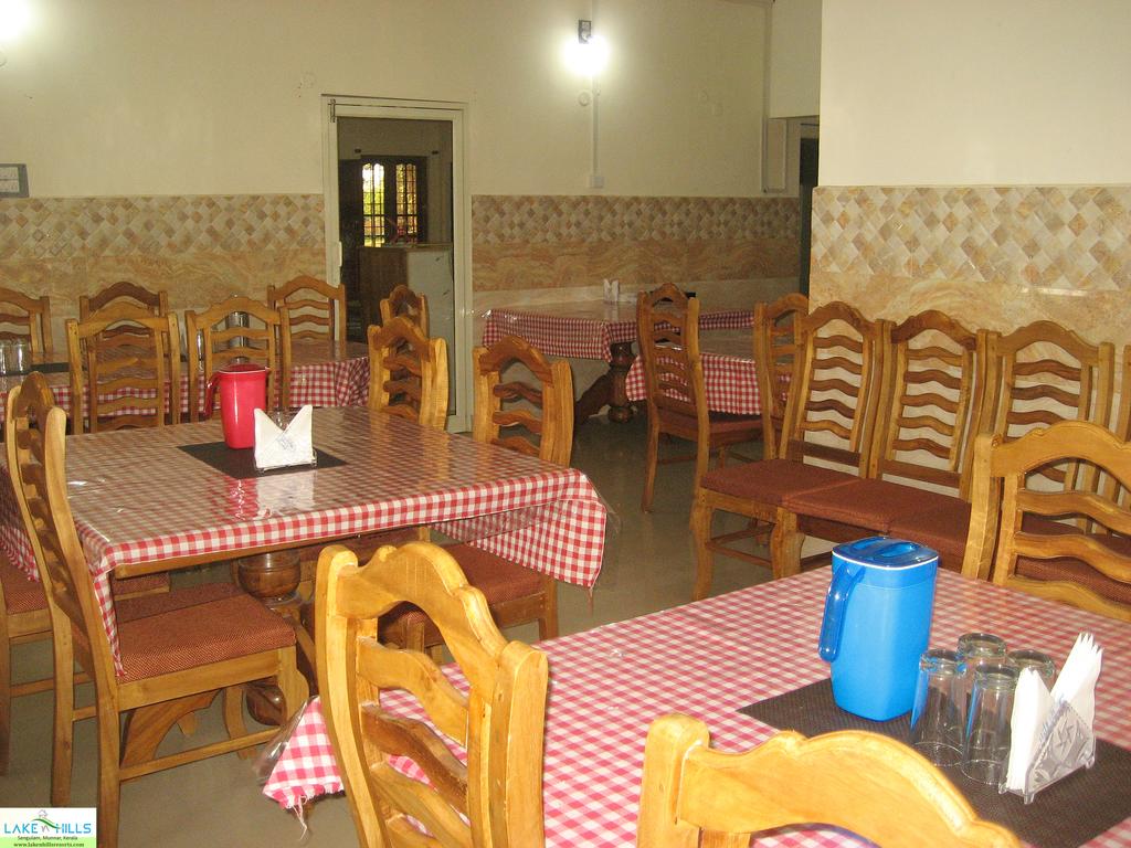 Lake N Hills Resort Munnar Restaurant