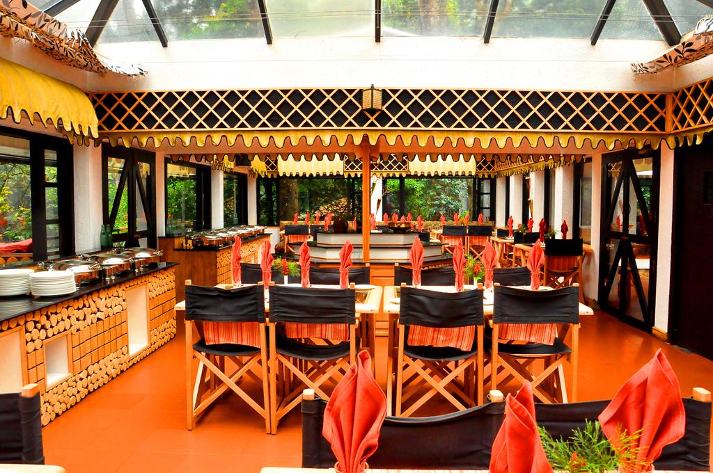 Tall Trees Resort Munnar Restaurant
