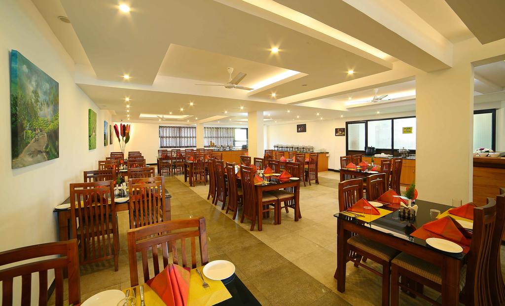 The Munnar Queen Resort Munnar Restaurant
